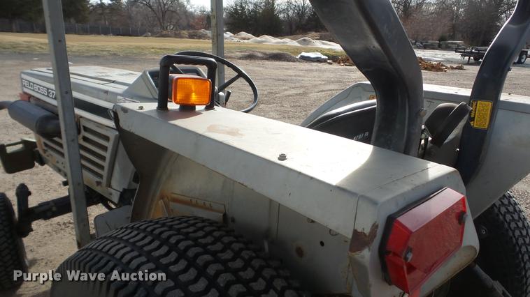 image for item DF9216 White Field Boss 37 tractor