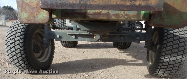 image for item DF9216 White Field Boss 37 tractor