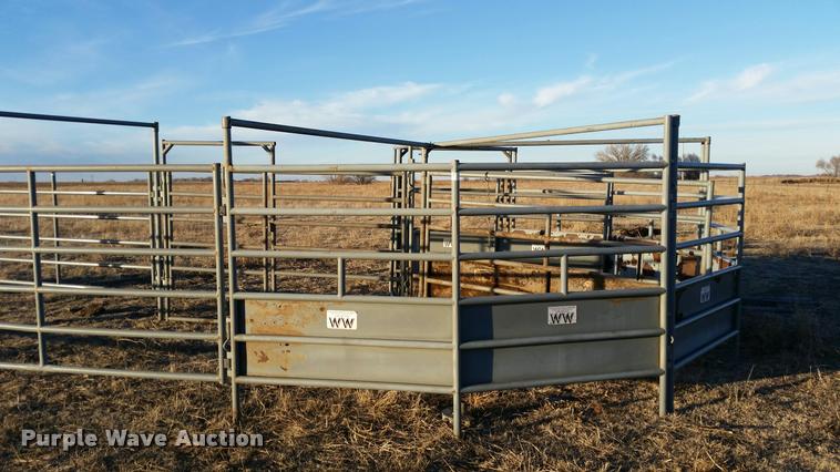 image for item DI9614 WW corral, alley, and tub