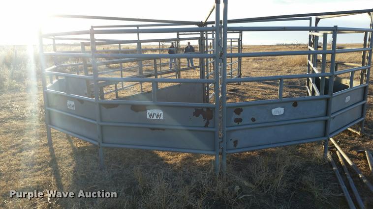 image for item DI9614 WW corral, alley, and tub