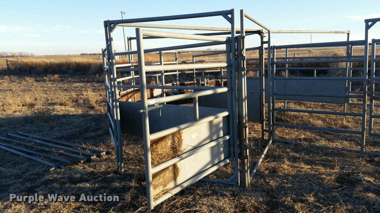 image for item DI9614 WW corral, alley, and tub