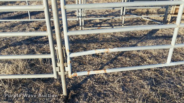 image for item DI9614 WW corral, alley, and tub