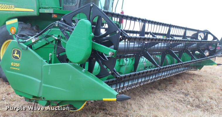 image for item F1007 2004 John Deere 625F flex head