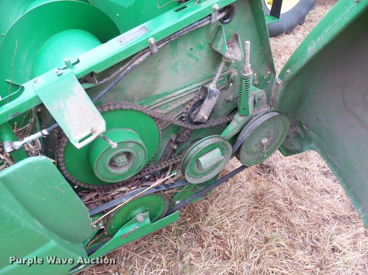 image for item F1007 2004 John Deere 625F flex head