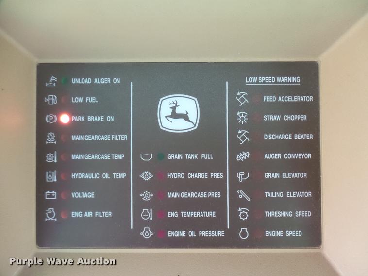 image for item F1008 2004 John Deere 9560 STS combine