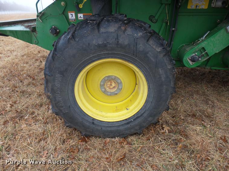 image for item F1008 2004 John Deere 9560 STS combine