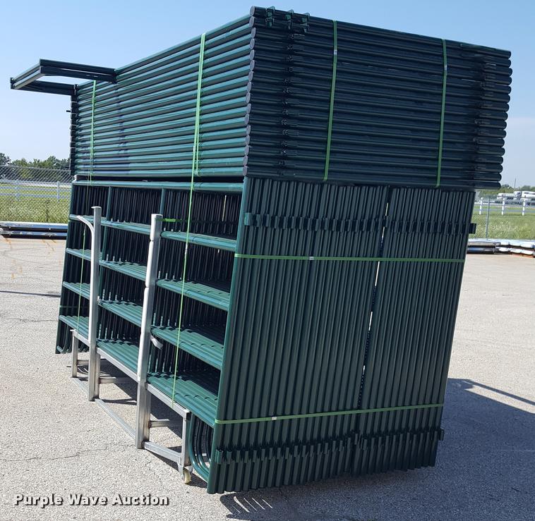 image for item F1026 (46) five bar corral panels