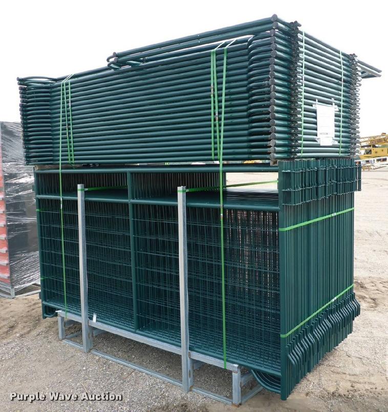 image for item F1027 (56) corral panels with mesh