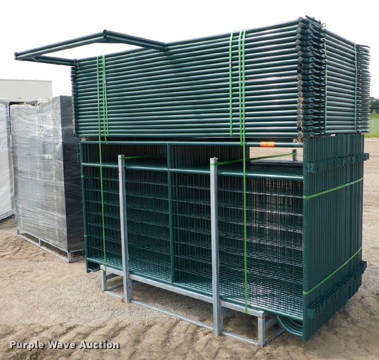 image for item F1027 (56) corral panels with mesh