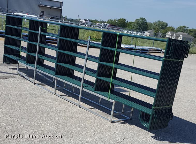 image for item F1042 (14) corral panels