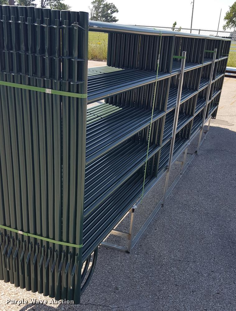 image for item F1042 (14) corral panels