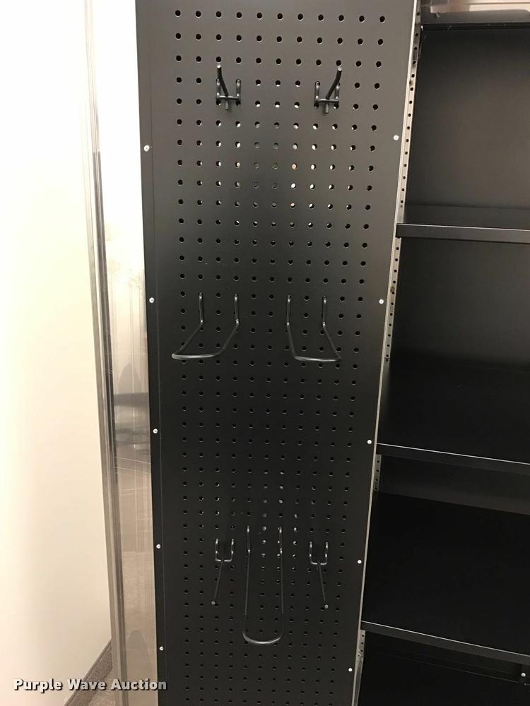 image for item F1117 Siebel tool/work bench