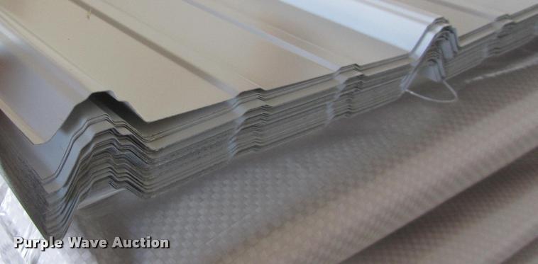 image for item F1993 (30) sheets of metal siding/roofing