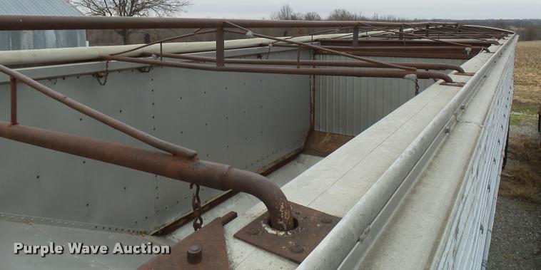 image for item L7185 1974 Timpte grain trailer