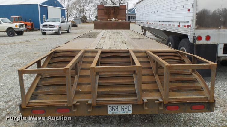 image for item L7186 1979 Great Dane step deck trailer
