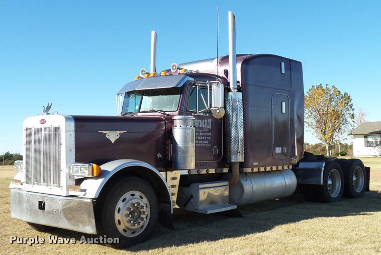 image for item DB4623 1995 Peterbilt 379 semi truck