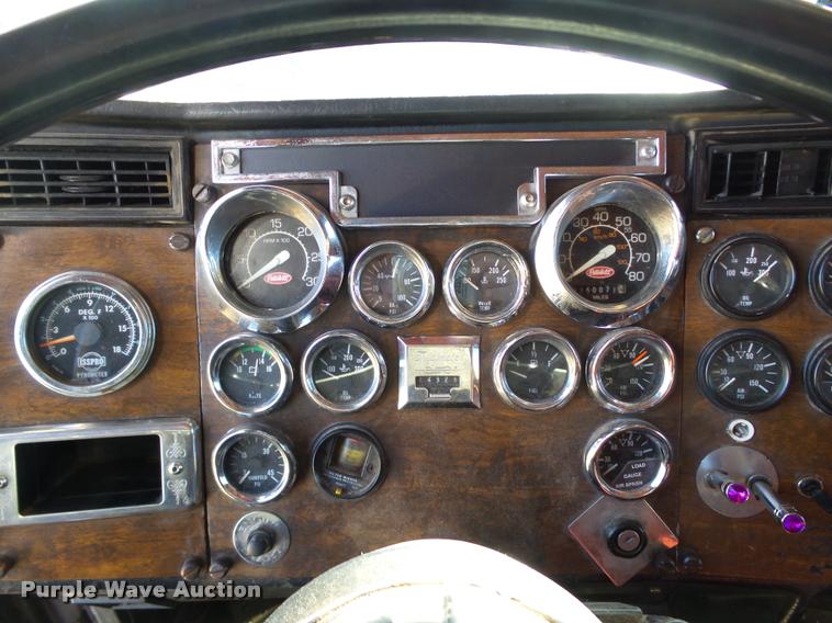 image for item DB4623 1995 Peterbilt 379 semi truck