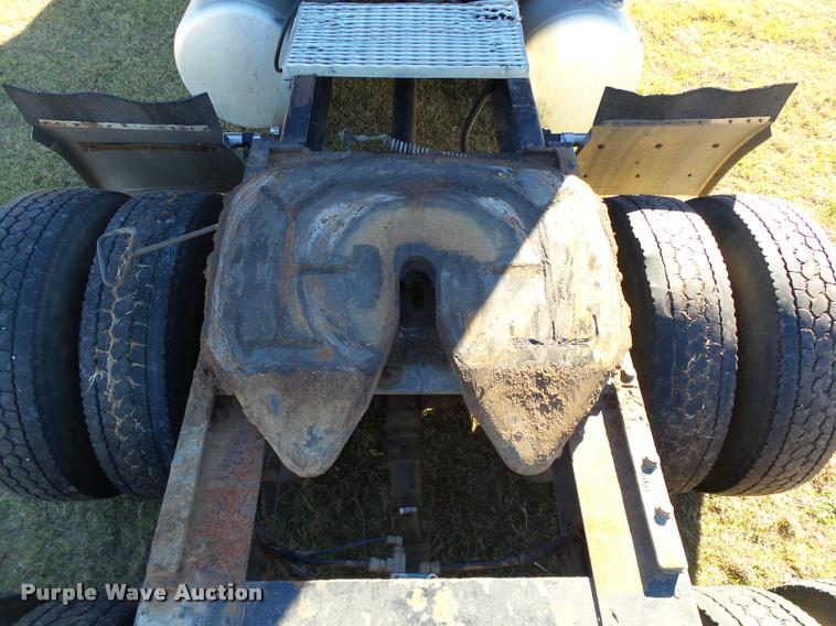 image for item DB4623 1995 Peterbilt 379 semi truck