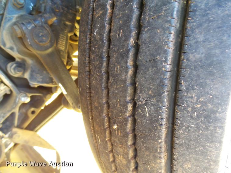 image for item DB4623 1995 Peterbilt 379 semi truck