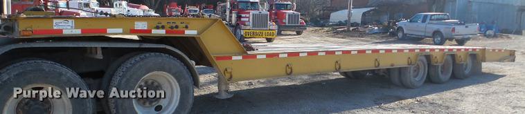 image for item DB5390 1983 Trail King 1350 equipment trailer