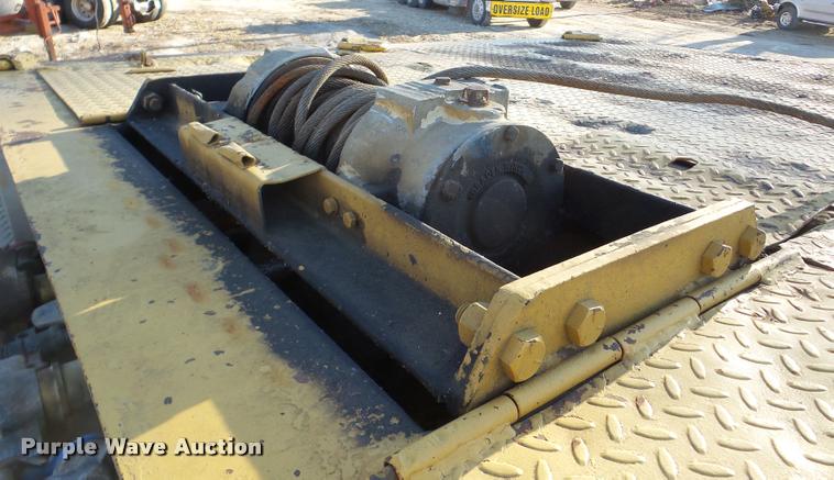 image for item DB5390 1983 Trail King 1350 equipment trailer