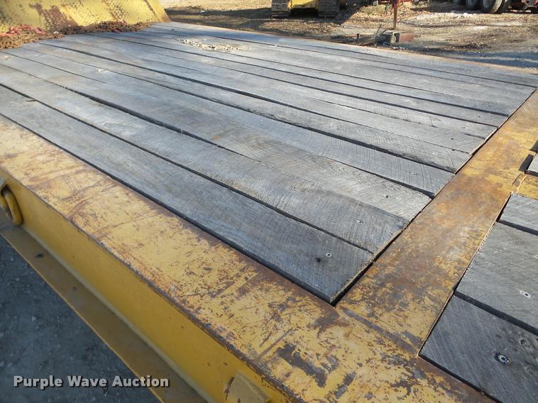 image for item DB5390 1983 Trail King 1350 equipment trailer