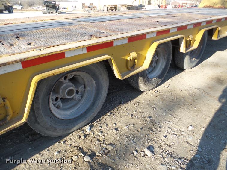 image for item DB5390 1983 Trail King 1350 equipment trailer