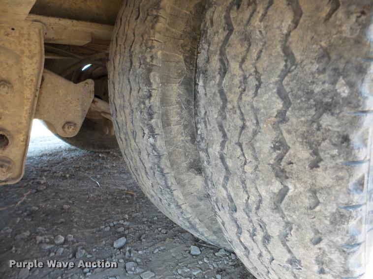 image for item DB5390 1983 Trail King 1350 equipment trailer