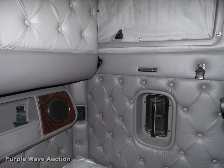 image for item DB5470 2012 Kenworth T700 semi truck