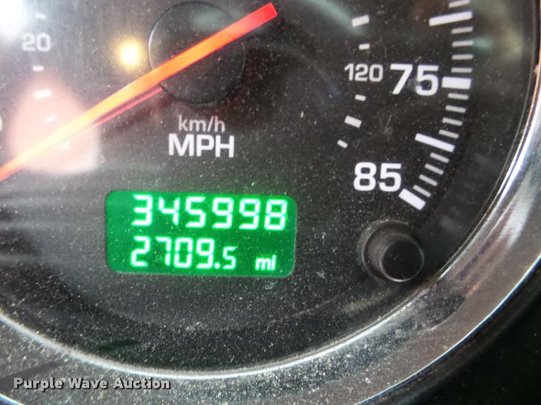 image for item DB5470 2012 Kenworth T700 semi truck