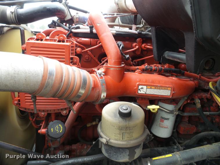 image for item DB5470 2012 Kenworth T700 semi truck