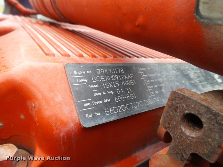 image for item DB5470 2012 Kenworth T700 semi truck