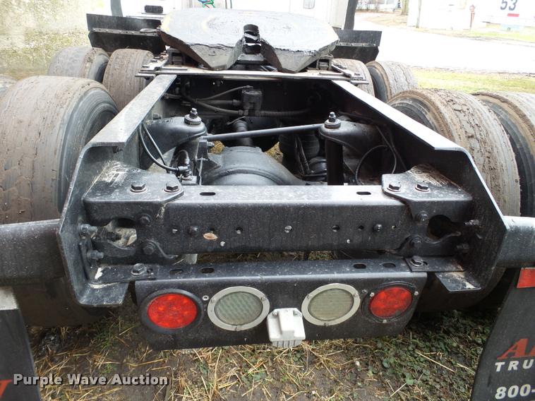 image for item DB5470 2012 Kenworth T700 semi truck