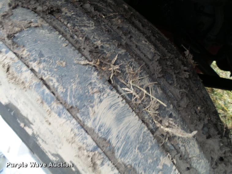 image for item DB5470 2012 Kenworth T700 semi truck