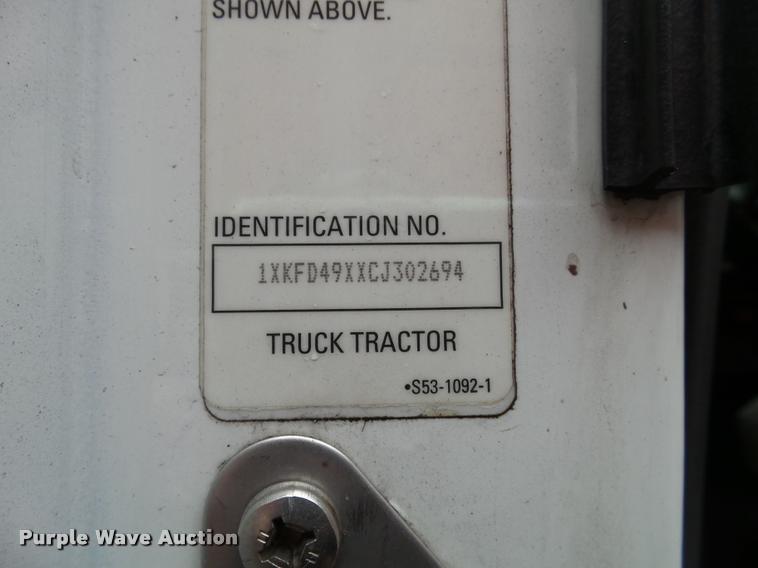 image for item DB5470 2012 Kenworth T700 semi truck