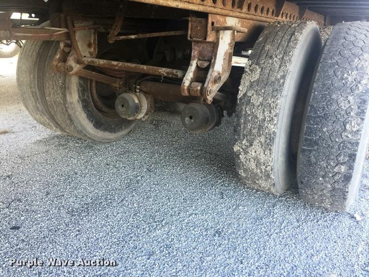 image for item F1154 1985 Brae dry van trailer