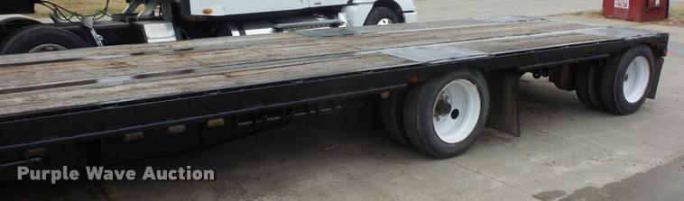 image for item L4503 1992 Trail King drop deck trailer