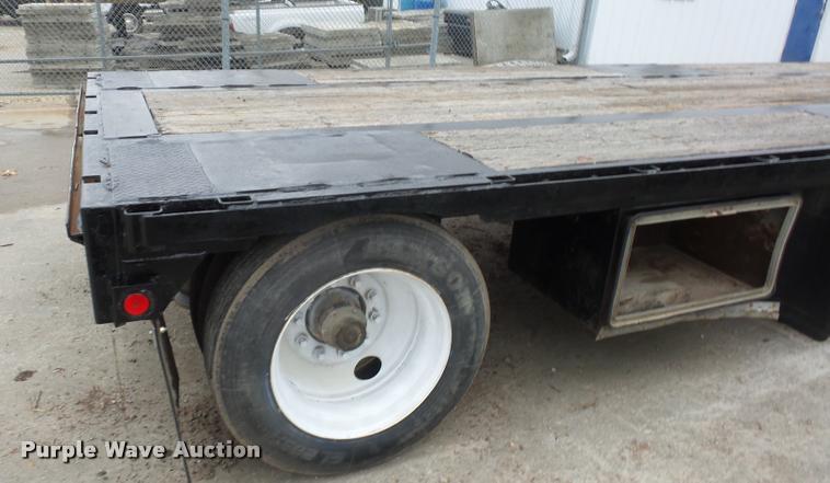 image for item L4503 1992 Trail King drop deck trailer