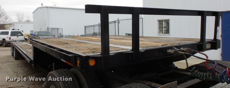 image for item L4503 1992 Trail King drop deck trailer