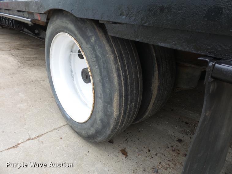 image for item L4503 1992 Trail King drop deck trailer