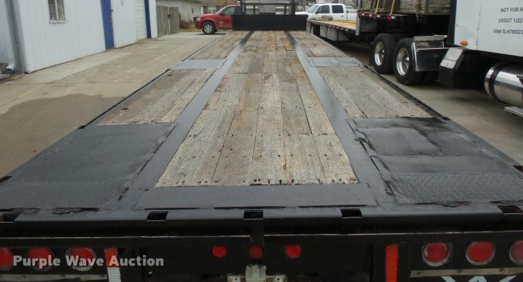 image for item L4503 1992 Trail King drop deck trailer
