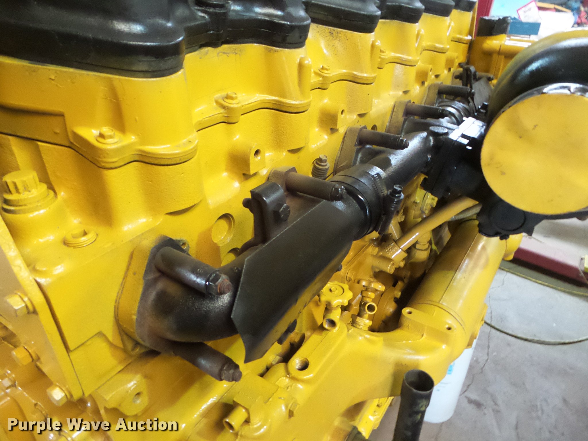 Caterpillar 3406E 2WS six cylinder turbo diesel engine in Russell, KS