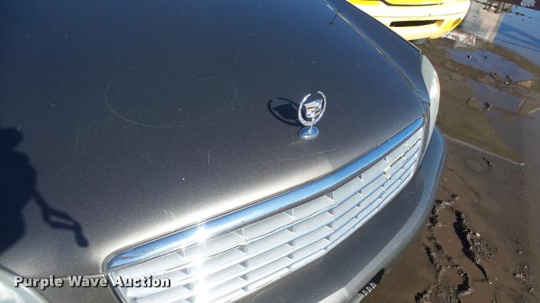 image for item DA0255 2002 Cadillac DeVille