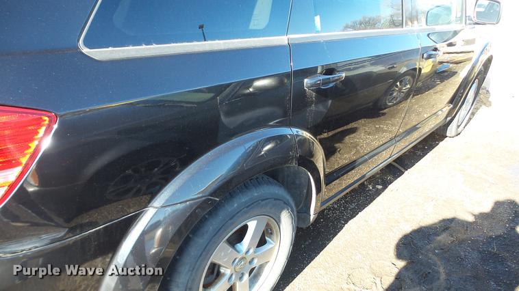image for item DA0256 2010 Dodge Journey SUV