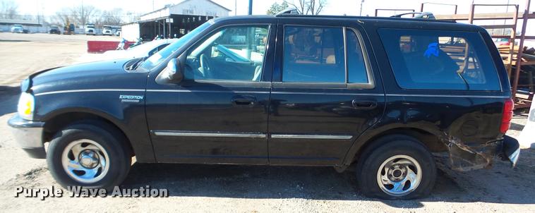 image for item DA0257 1997 Ford Expedition SUV