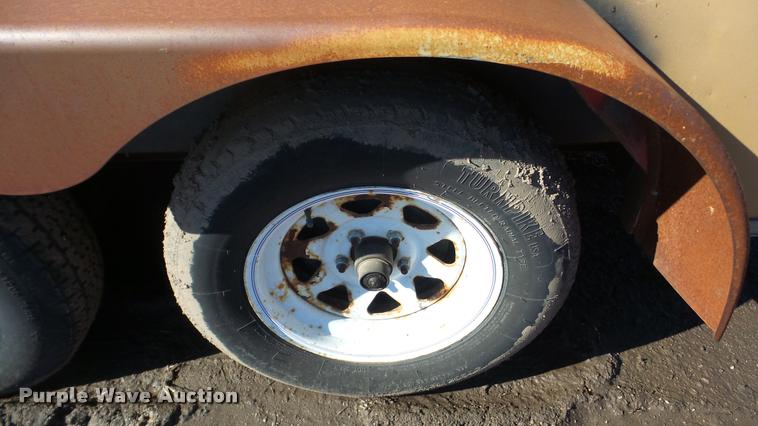 image for item DA0259 1997 US Cargo enclosed cargo trailer