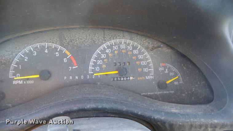 image for item DA0260 2001 Pontiac Grand Prix