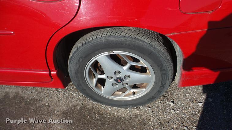 image for item DA0260 2001 Pontiac Grand Prix