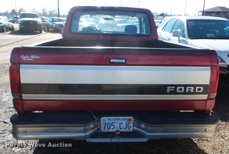 image for item DA0262 1995 Ford F150 SuperCab pickup truck