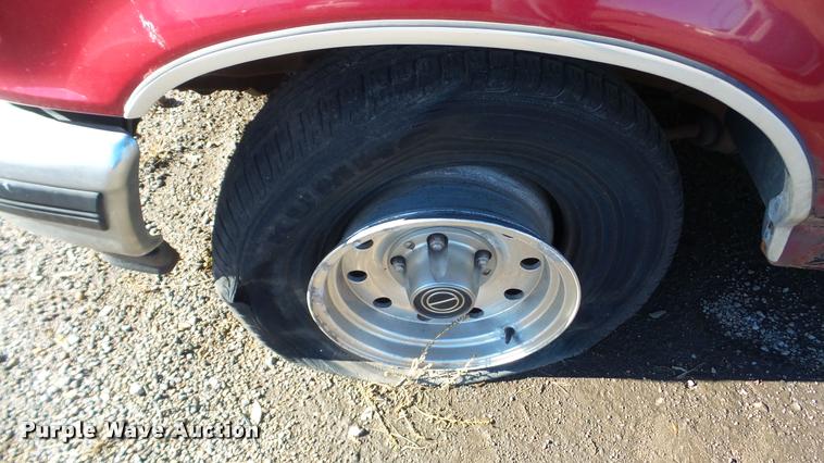 image for item DA0262 1995 Ford F150 SuperCab pickup truck